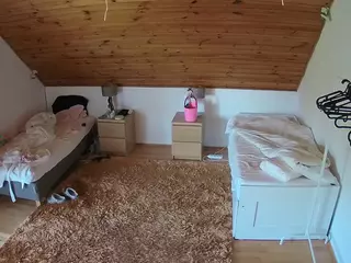 Julmodels Bedroom-C2's Live Sex Cam Show