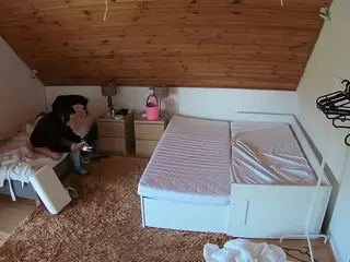 Julmodels Bedroom-C2's Live Sex Cam Show
