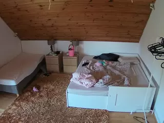 Julmodels Bedroom-C2's Live Sex Cam Show