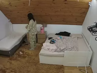 Julmodels Bedroom-C2's Live Sex Cam Show