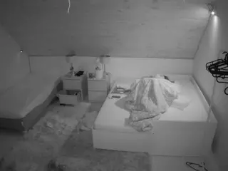 Julmodels Bedroom-C2's Live Sex Cam Show