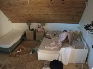 Julmodels Bedroom-C2's Live Sex Cam Show