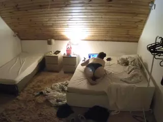 Julmodels Bedroom-C2's Live Sex Cam Show