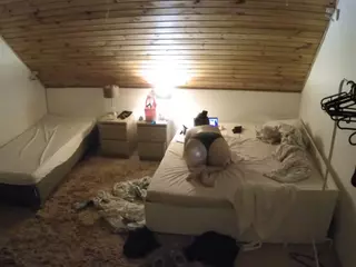 Julmodels Bedroom-C2's Live Sex Cam Show