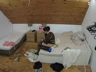 Julmodels Bedroom-C2's Live Sex Cam Show