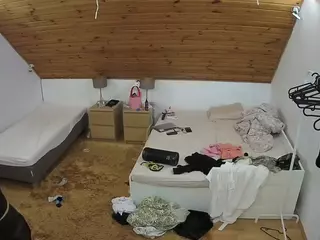 Julmodels Bedroom-C2's Live Sex Cam Show