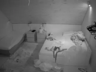 Julmodels Bedroom-C2's Live Sex Cam Show