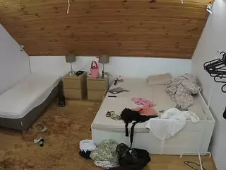 Julmodels Bedroom-C2's Live Sex Cam Show