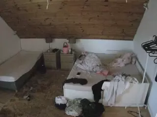 Julmodels Bedroom-C2's Live Sex Cam Show