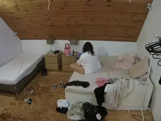 Julmodels Bedroom-C2's Live Sex Cam Show