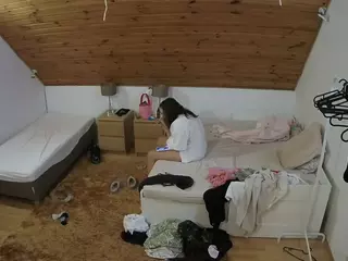 Julmodels Bedroom-C2's Live Sex Cam Show