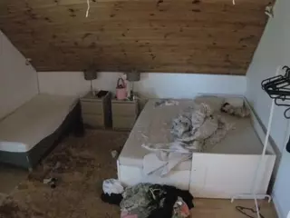 Julmodels Bedroom-C2's Live Sex Cam Show