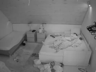 Julmodels Bedroom-C2's Live Sex Cam Show