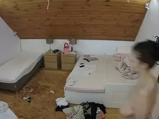 Julmodels Bedroom-C2's Live Sex Cam Show