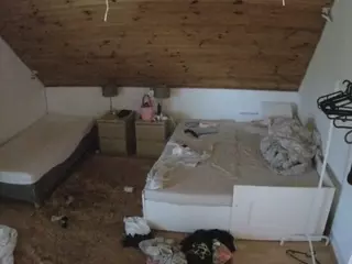 Julmodels Bedroom-C2's Live Sex Cam Show