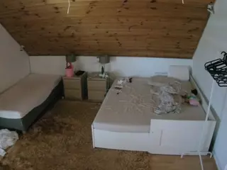 Julmodels Bedroom-C2's Live Sex Cam Show