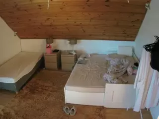 Julmodels Bedroom-C2's Live Sex Cam Show