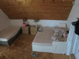 Julmodels Bedroom-C2's Live Sex Cam Show