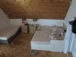 Julmodels Bedroom-C2's Live Sex Cam Show