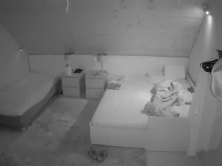 Julmodels Bedroom-C2's Live Sex Cam Show