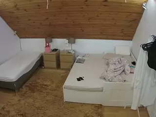 Julmodels Bedroom-C2's Live Sex Cam Show