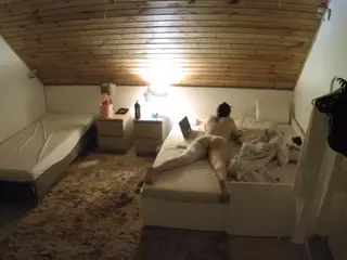 Julmodels Bedroom-C2's Live Sex Cam Show