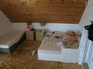 Julmodels Bedroom-C2's Live Sex Cam Show