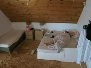 Julmodels Bedroom-C2's Live Sex Cam Show