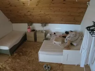 Julmodels Bedroom-C2's Live Sex Cam Show