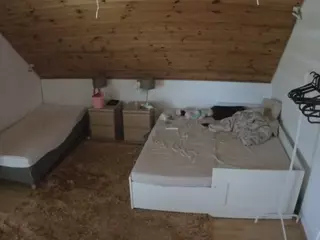 Julmodels Bedroom-C2's Live Sex Cam Show