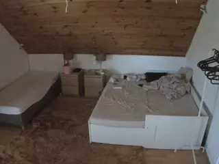 Julmodels Bedroom-C2's Live Sex Cam Show