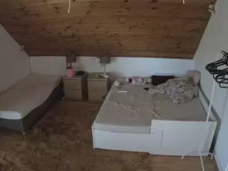 Julmodels Bedroom-C2's Live Sex Cam Show