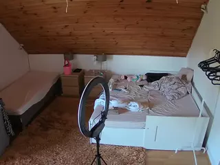 Julmodels Bedroom-C2's Live Sex Cam Show