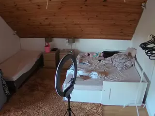Julmodels Bedroom-C2's Live Sex Cam Show
