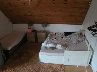 Julmodels Bedroom-C2's Live Sex Cam Show