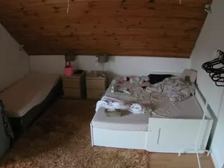 Julmodels Bedroom-C2's Live Sex Cam Show