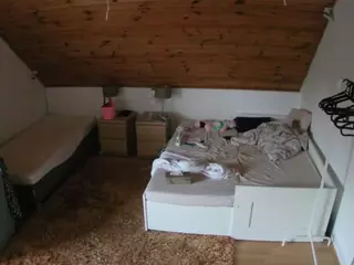 Julmodels Bedroom-C2's Live Sex Cam Show