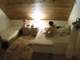 Julmodels Bedroom-C2's Live Sex Cam Show