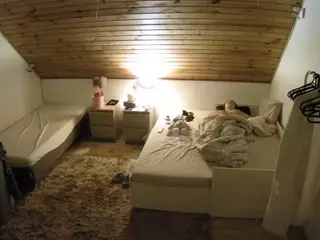 Julmodels Bedroom-C2's Live Sex Cam Show