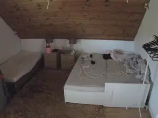 Julmodels Bedroom-C2's Live Sex Cam Show