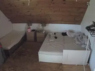 Julmodels Bedroom-C2's Live Sex Cam Show