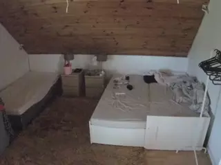 Julmodels Bedroom-C2's Live Sex Cam Show