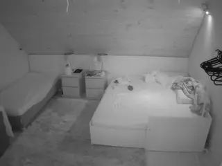 Julmodels Bedroom-C2's Live Sex Cam Show