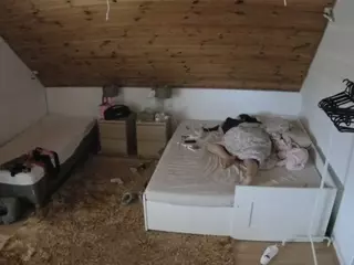 Julmodels Bedroom-C2's Live Sex Cam Show