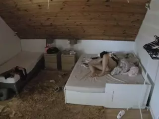 Julmodels Bedroom-C2's Live Sex Cam Show