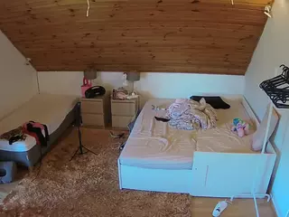 Julmodels Bedroom-C2's Live Sex Cam Show