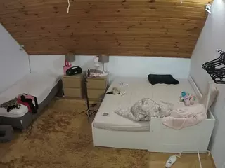 Julmodels Bedroom-C2's Live Sex Cam Show