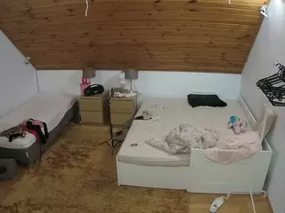 Julmodels Bedroom-C2's Live Sex Cam Show