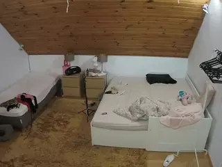 Julmodels Bedroom-C2's Live Sex Cam Show