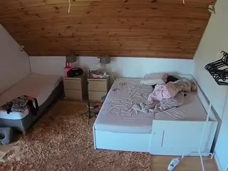 Julmodels Bedroom-C2's Live Sex Cam Show